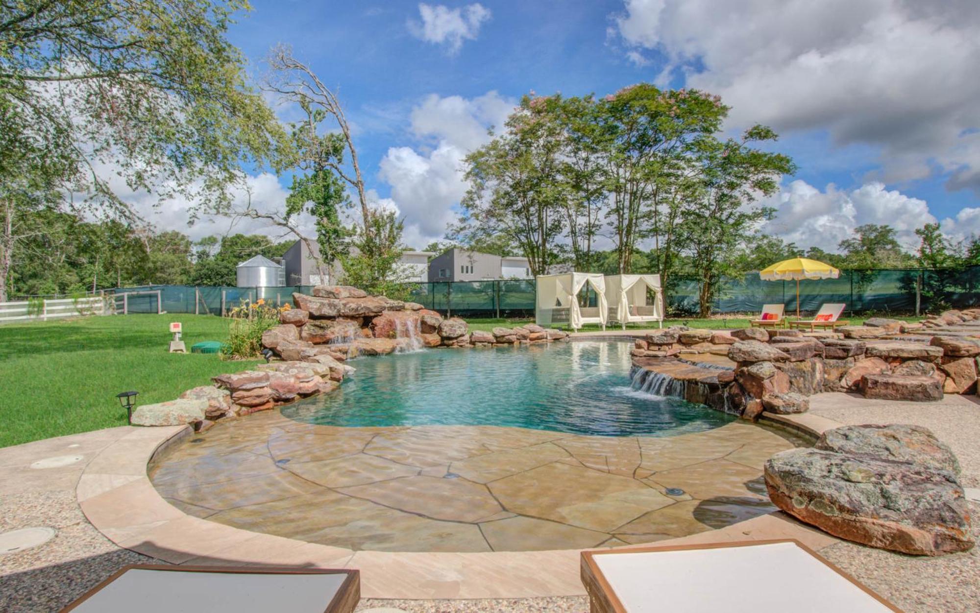 Вилла 4Bd - Pool & Movie Theater - Lake Conroe Nearby Экстерьер фото